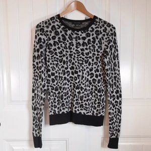 ANN TAYLOR Snow Leopard Print Crew neck Sweater Wool Blend Gray Black Medium